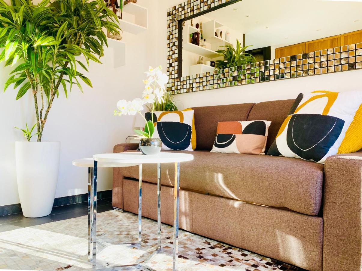 Un Nid A Saint Tropez Apartment Exterior photo